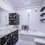 Guesthost - Liberty & Winter Garden Apartment